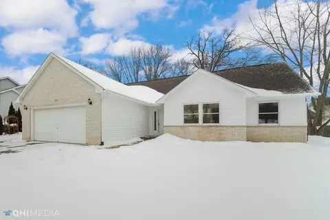1460 Admiral Dr, Porter, IN 46304 photo 2