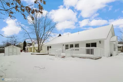 1460 Admiral Dr, Porter, IN 46304 photo 28