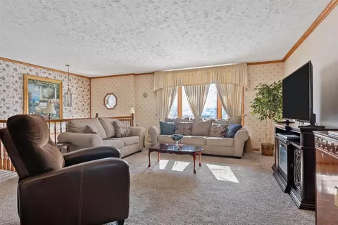 923 Old Beach Rd, Dyer, IN 46311 photo 4