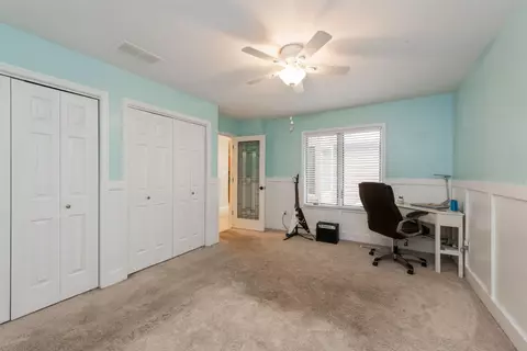 912 Cornwallis Ln, Munster, IN 46321 photo 11