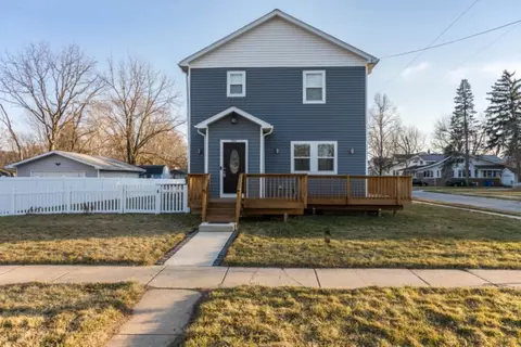 501 E Clark St, Crown Point, IN 46307 photo 1