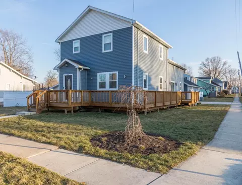 501 E Clark St, Crown Point, IN 46307 photo 2