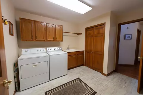 1852 Morningside Dr, Valparaiso, IN 46383 photo 20