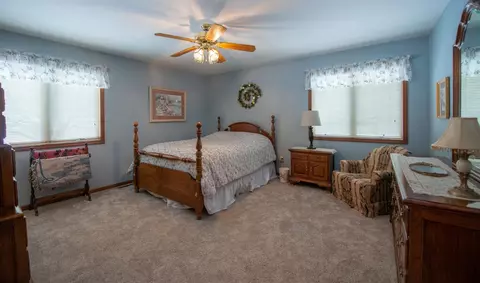 1852 Morningside Dr, Valparaiso, IN 46383 photo 11