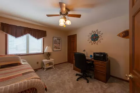 1852 Morningside Dr, Valparaiso, IN 46383 photo 18