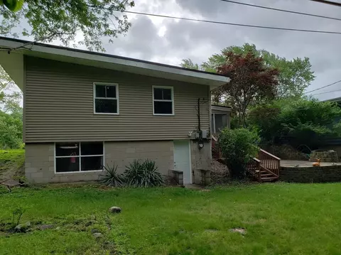 560 N Randolph Pl, Gary, IN 46403 photo 6