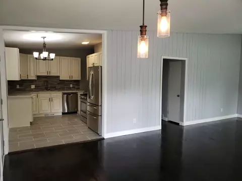 560 N Randolph Pl, Gary, IN 46403 photo 14