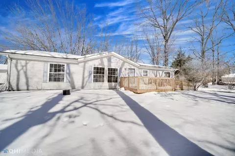 110 W 890, Wheatfield, IN 46392 photo 2