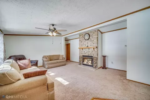 110 W 890, Wheatfield, IN 46392 photo 9