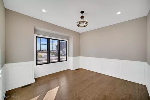 9800 Dunegrass Way, Saint John, IN 46373 photo 3
