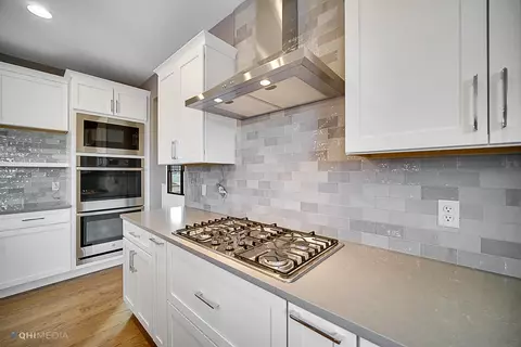9800 Dunegrass Way, Saint John, IN 46373 photo 9