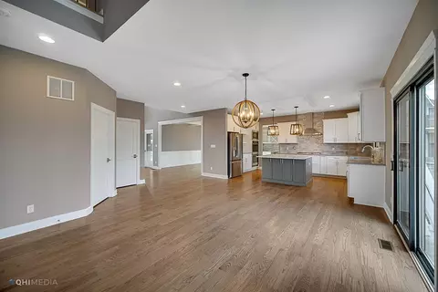9800 Dunegrass Way, Saint John, IN 46373 photo 16