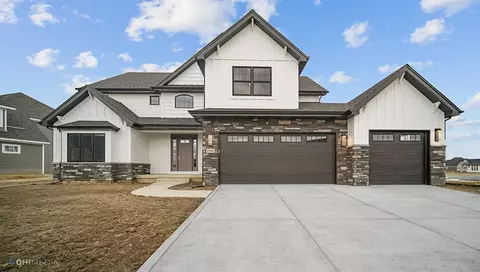 9800 Dunegrass Way, Saint John, IN 46373 photo 1