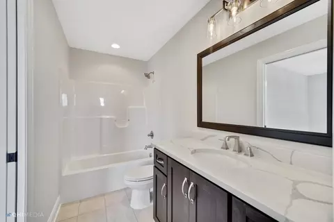 9761 Dunegrass Way, Saint John, IN 46373 photo 7
