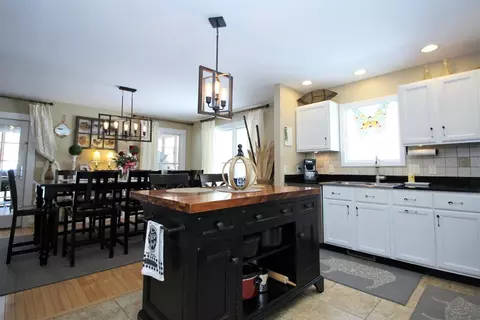 3594 Pointer Ln, Wheatfield, IN 46392 photo 16