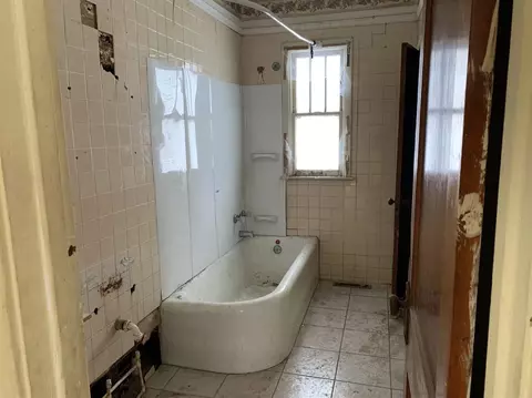 4738 Delaware St, Gary, IN 46409 photo 9