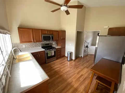 7009 Ash Pl, Gary, IN 46403 photo 3