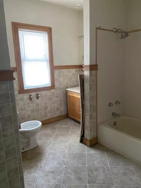 760 Johnson St, Gary, IN 46402 photo 12