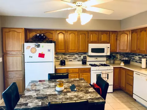 1844 Beech Ct, Crown Point, IN 46307 photo 5