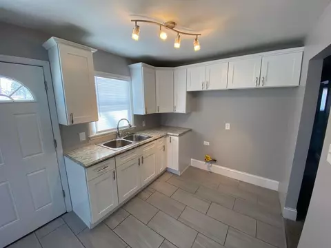 6849 E 3rd Ave, Gary, IN 46403 photo 2