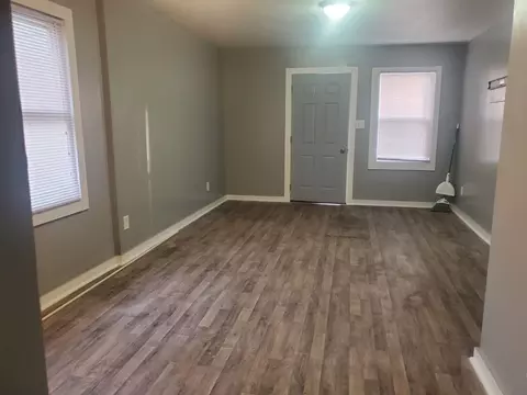 41-45 Waltham St, Hammond, IN 46320 photo 5