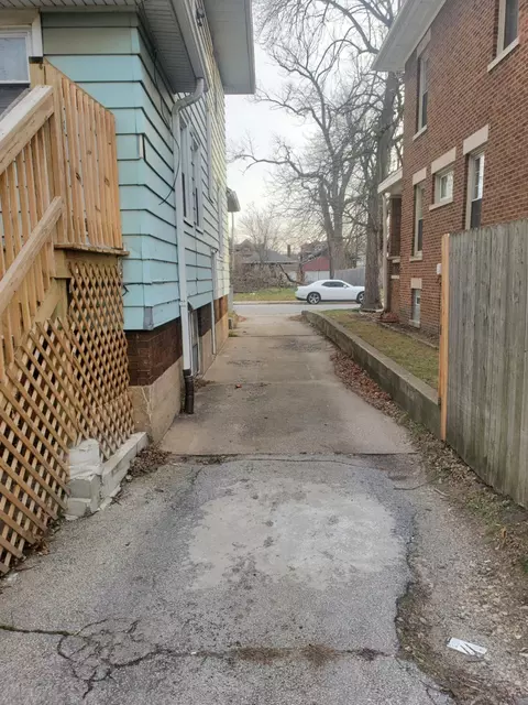 41-45 Waltham St, Hammond, IN 46320 photo 4