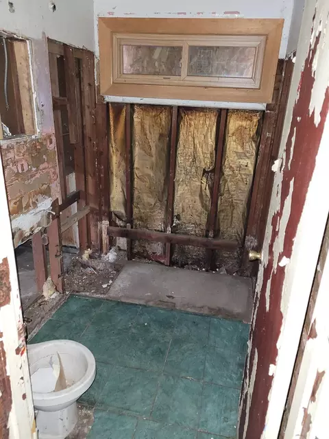 1143 Floyd St, Gary, IN 46403 photo 6