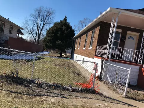1314 Lincoln St, Gary, IN 46407 photo 11