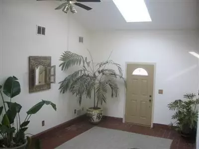 6017 Juniper Ave, Gary, IN 46403 photo 3