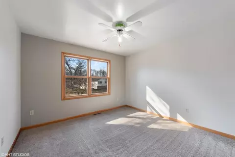 902 Commodore Ct, Porter, IN 46304 photo 11