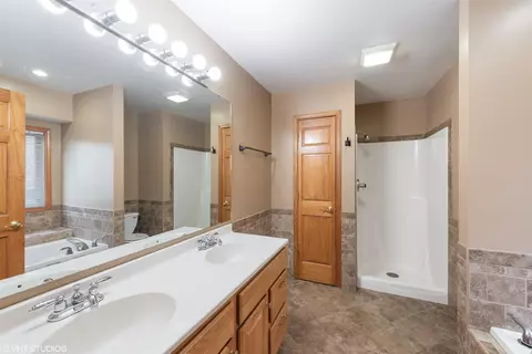902 Commodore Ct, Porter, IN 46304 photo 8