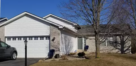 12421 Brookside Dr, Crown Point, IN 46307 photo 1