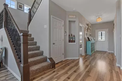 10666 Glendale Ave, Dyer, IN 46311 photo 2