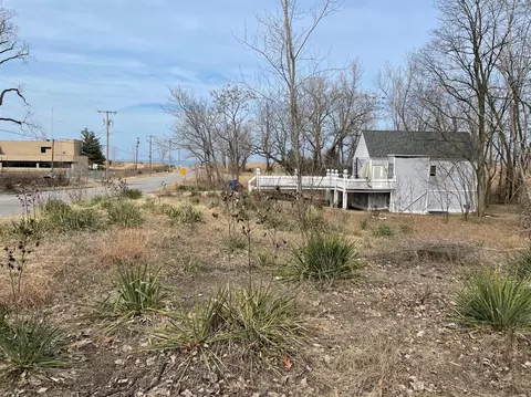 735 N Lake St, Gary, IN 46403 photo 1