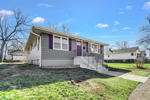 8319 Jackson Ave, Munster, IN 46321 photo 2