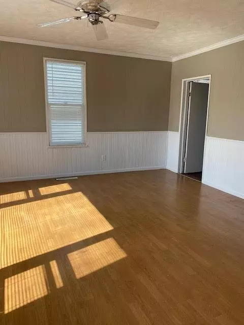 22 Lincoln St, Porter, IN 46304 photo 5