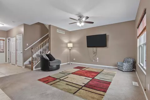 13223 Mckinley Pl, Crown Point, IN 46307 photo 2