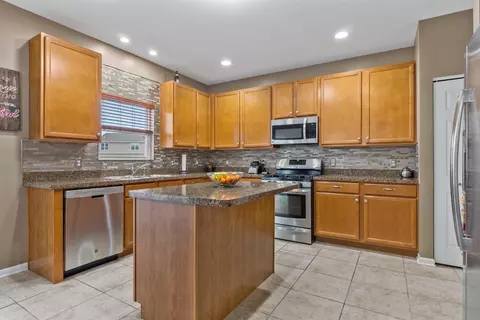 13223 Mckinley Pl, Crown Point, IN 46307 photo 5