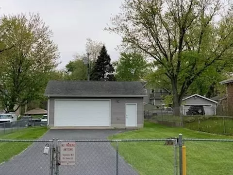 1325 Jackson St, Hobart, IN 46342 photo 3