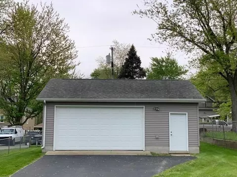 1325 Jackson St, Hobart, IN 46342 photo 1