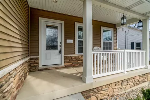 424 W Joliet St, Crown Point, IN 46307 photo 2