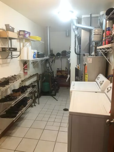 536 S Broad St, Griffith, IN 46319 photo 12