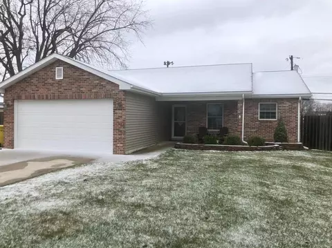 536 S Broad St, Griffith, IN 46319 photo 1