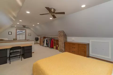 407 N Harvey St, Griffith, IN 46319 photo 18