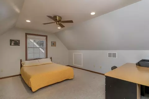 407 N Harvey St, Griffith, IN 46319 photo 17