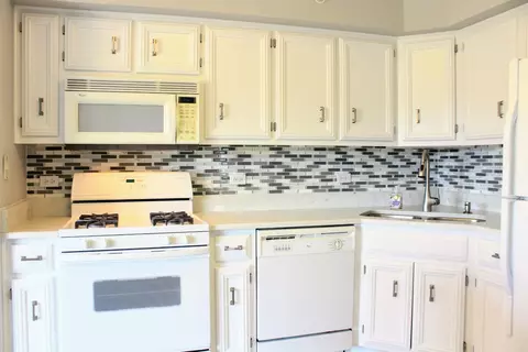805 Swan Dr #1-A, Dyer, IN 46311 photo 7