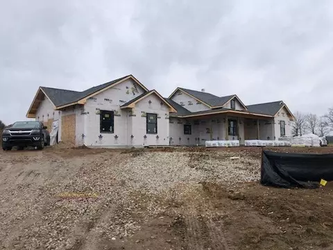 2867 N Palmer Ave, La Porte, IN 46350 photo 2