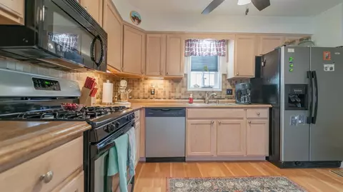 1655 Beech Dr, Crown Point, IN 46307 photo 3