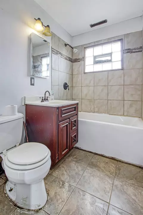 7729 Beech Ave, Hammond, IN 46324 photo 6