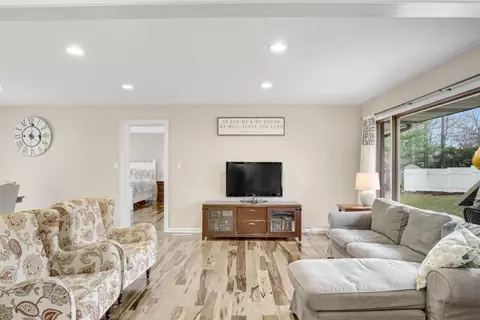 721 Blaney Dr, Dyer, IN 46311 photo 12